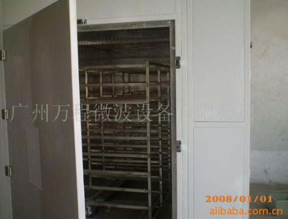 箱式微波干燥設備的特點介紹